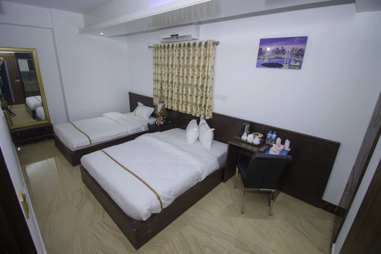 Deluxe Twin room