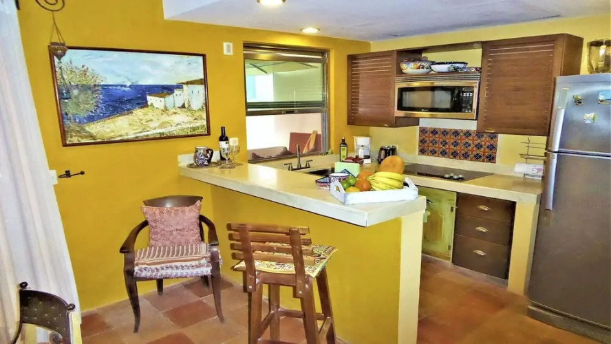 Royal Oasis Condo by PRP