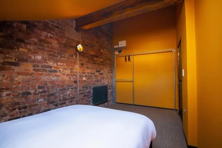 2 Bedrooms Double Apartment