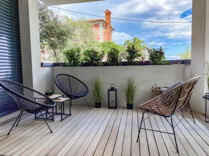 Seaview Apt Koper 1