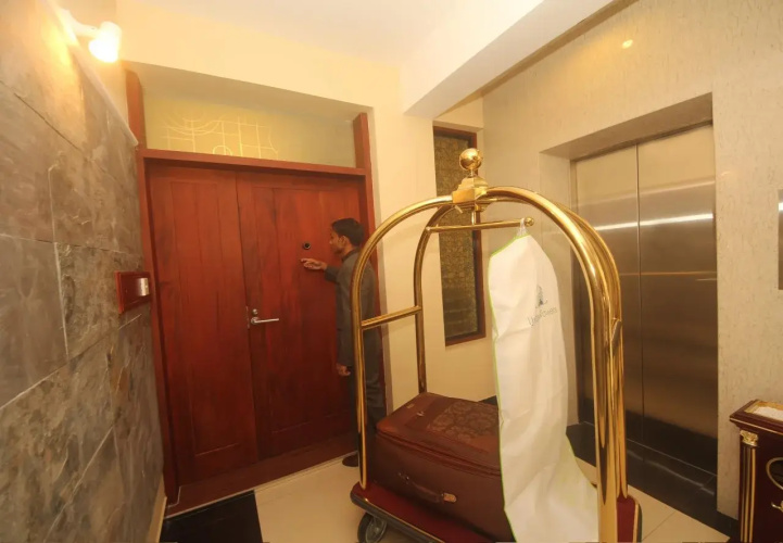 Unique Towers Luxury Boutique Suites
