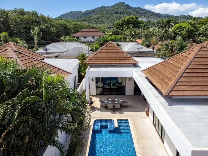 3 Bedrooms Villa