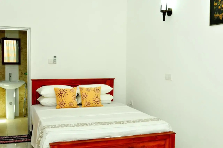 Nethmi Villa