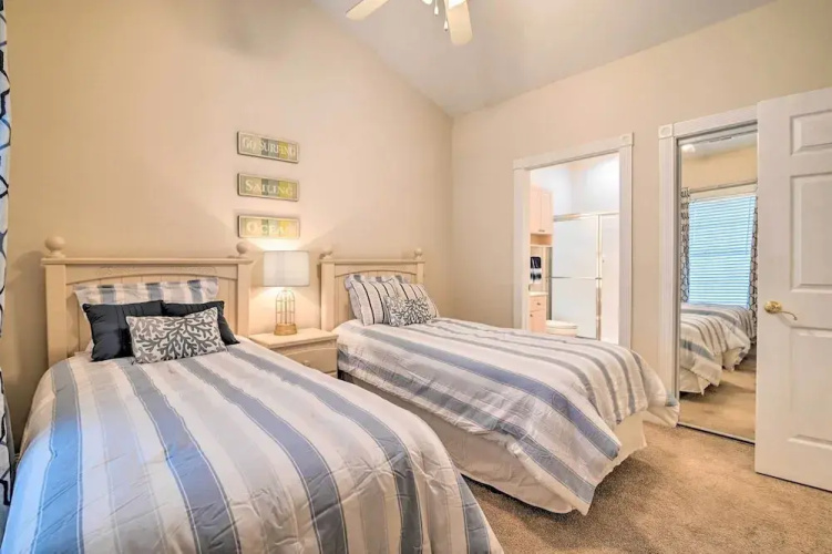 Coastal Myrtle Beach Condo w/ Pool Access!
