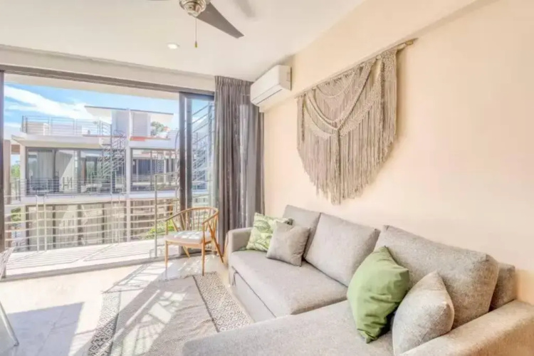 304 Amena Romantic Jungle PH w/ Private Pool & Gym