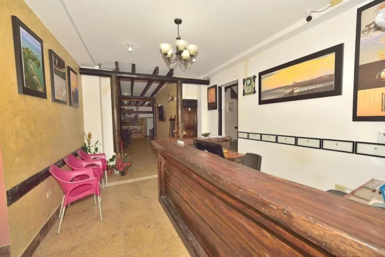 Hotel La Barca