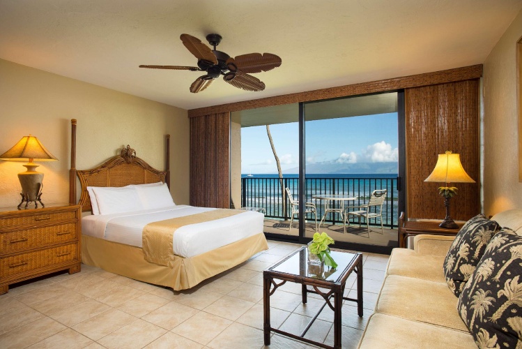 Studio oceanfront