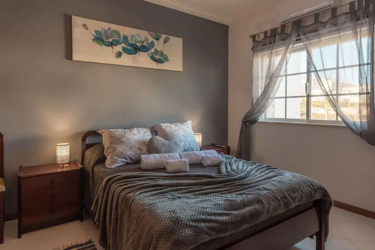 Dipti's Bed and Breakfast