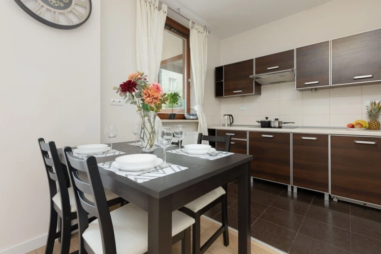1 Bedroom Apartment with balcony