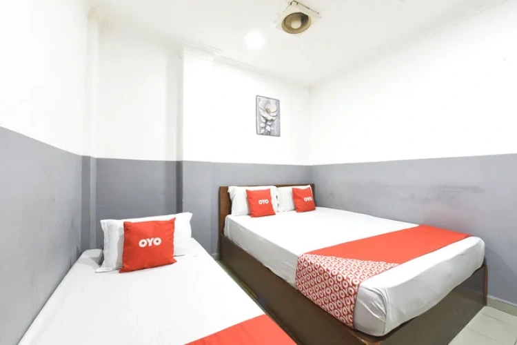 Quadruple Family Suite