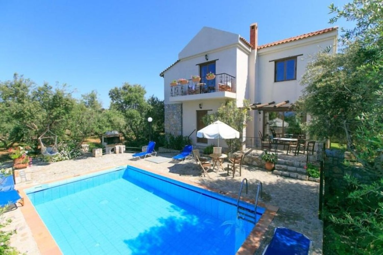 Sextuple Villa