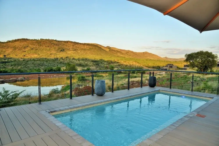 3 Bedrooms Luxury Villa