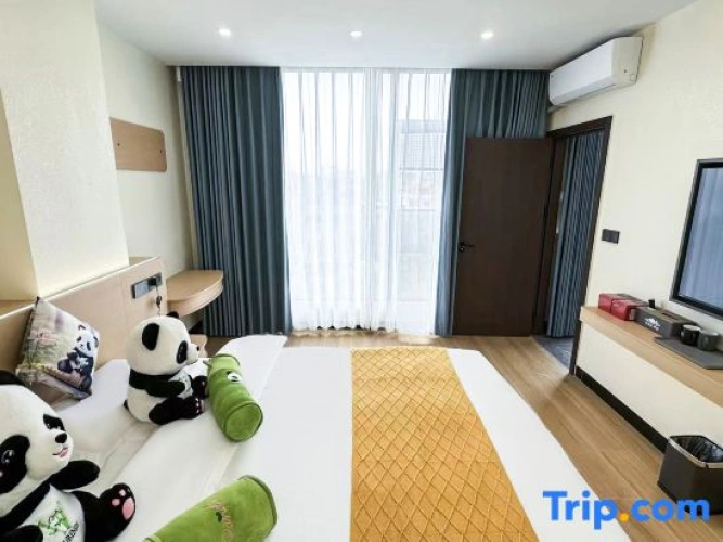 1 Bedroom Suite