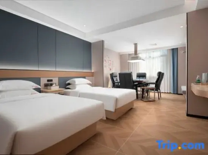 Happy Smart Hotel