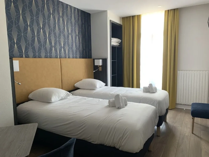 Superior Double room with balcony and with sea view