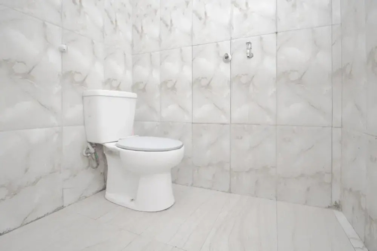 Airy Eco Thamrin Atas Palu