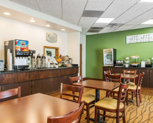 Sleep Inn Elkhart photo 19