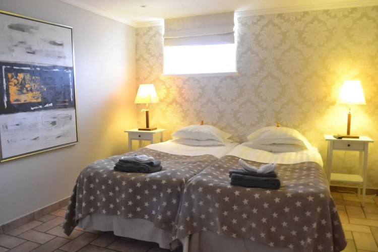 5:ans Bed & Breakfast
