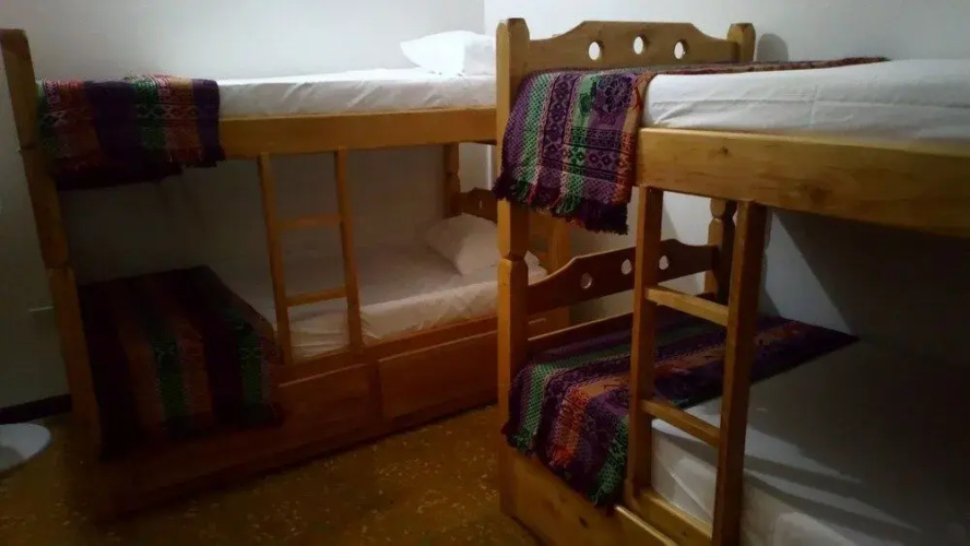 Tikay Cafe Hostel