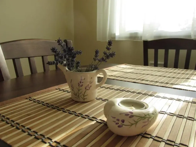 2 Bedrooms Cottage