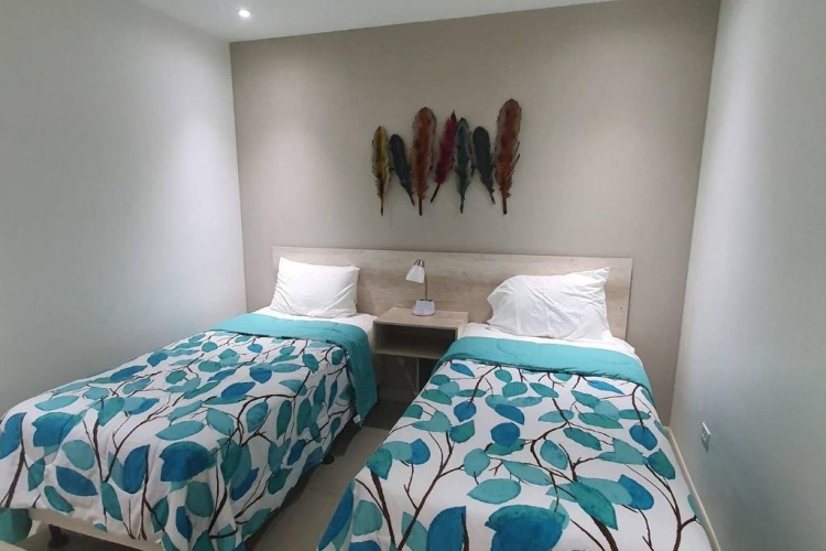 2 Bedrooms Apartment