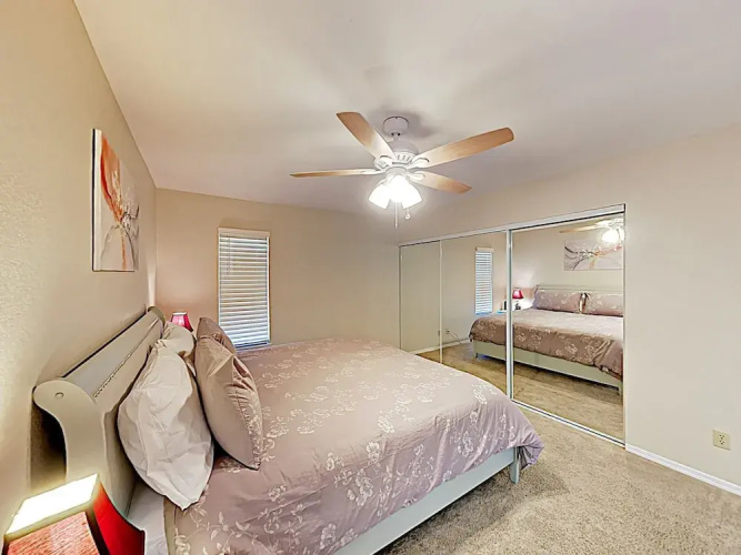 3600 Scottsdale - 2 Br Condo