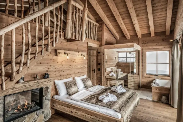 Superior Double Chalet