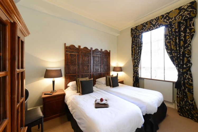 Luxury Twin room