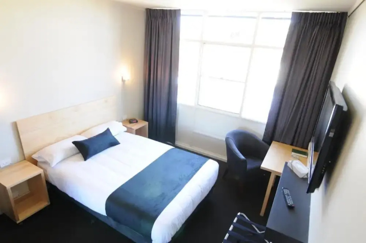 The Mansfield Park Hotel