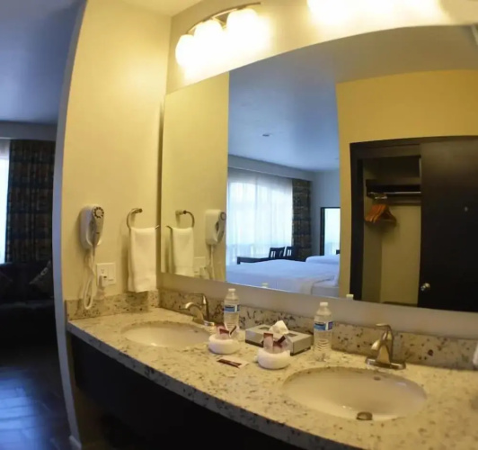 Hotel America