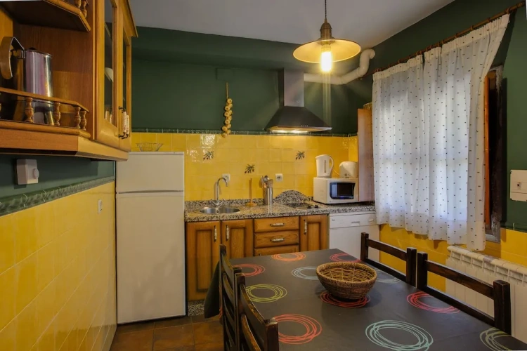3 Bedrooms Family Apartment with mountain view