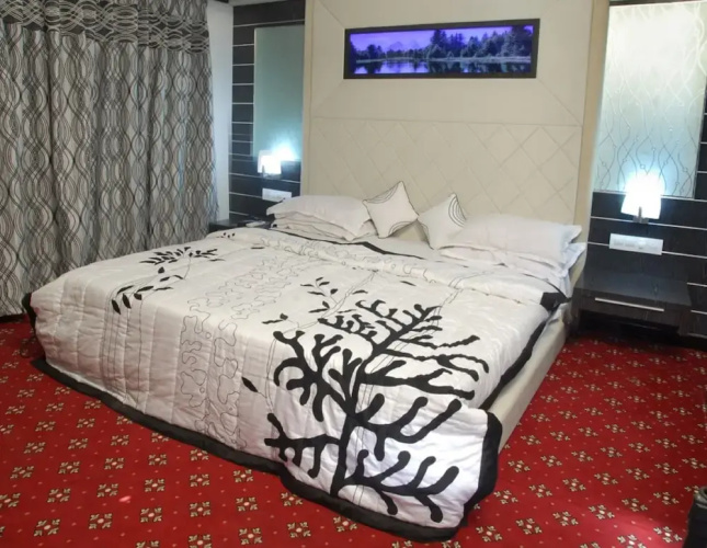 Aditi Hotel
