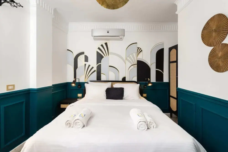 The Neat Nostalgic 2bdr Apt. @ Cairo's Downtown
