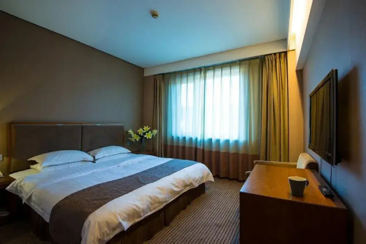Zhongnan Sunshine Hotel