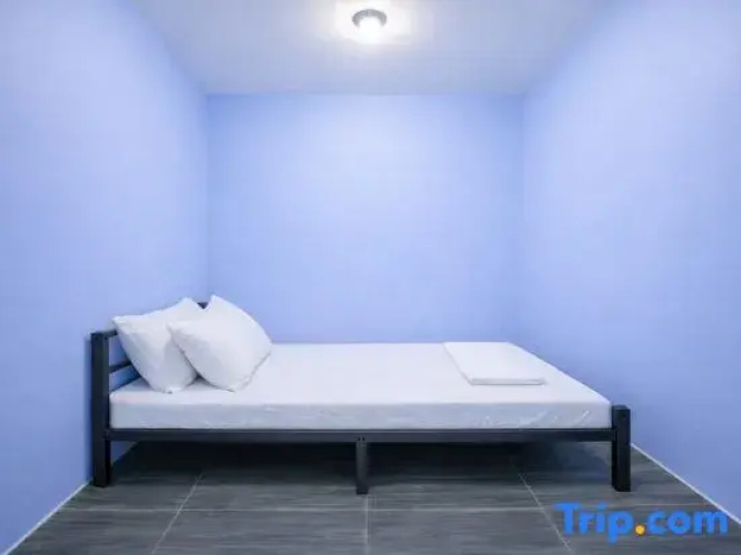 Lipa City Tiny Transient Room