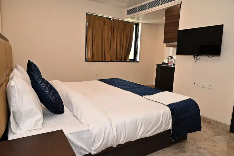 Naman Studio Hotel