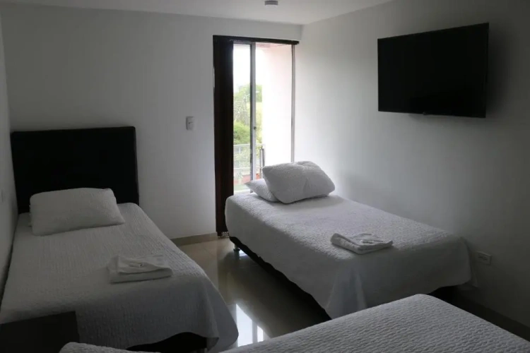 Economy Quadruple room