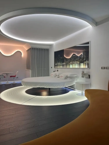 Luxury Suite