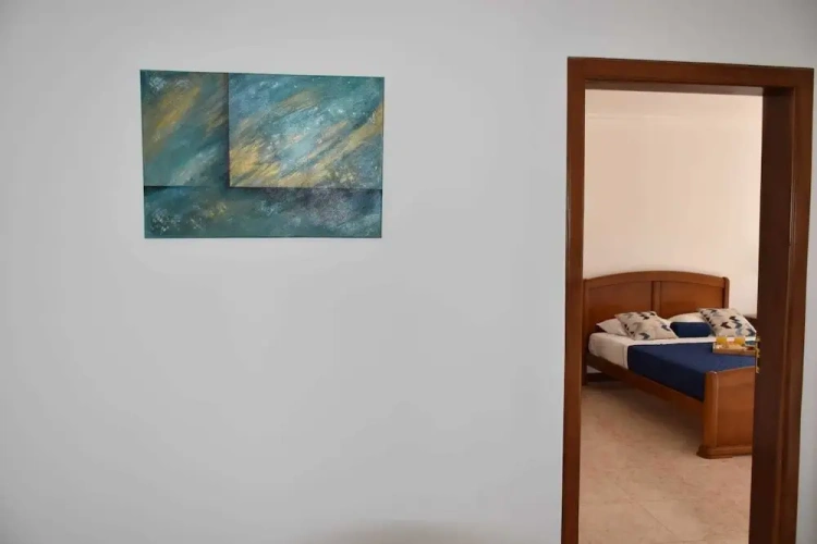 4 Bedrooms Villa