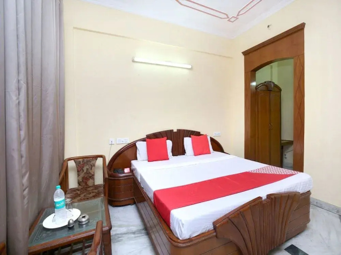 Hotel Ashish