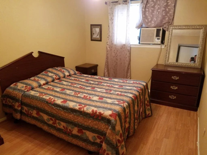 Executive Inn Suites