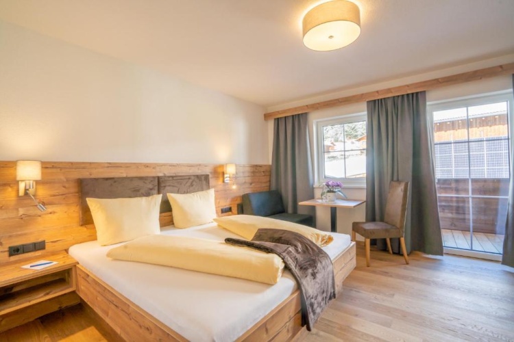 Standard Double room with balcony