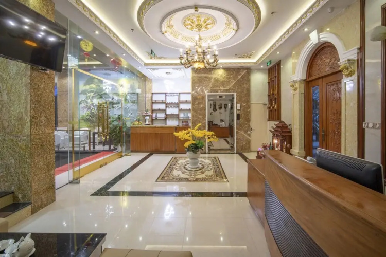 Quynh Hoa Hotel