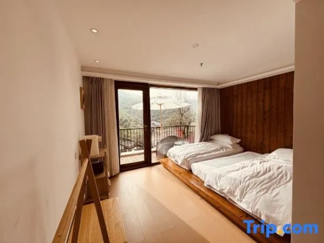 4 Bedrooms Standard room
