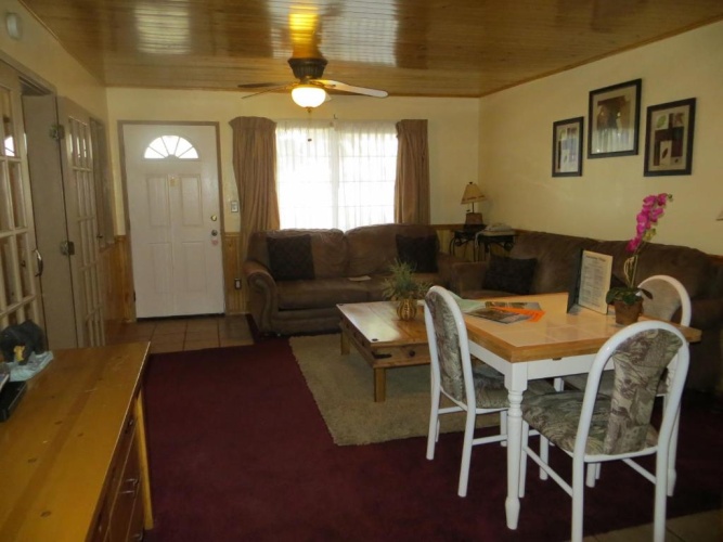 1 Bedroom Suite