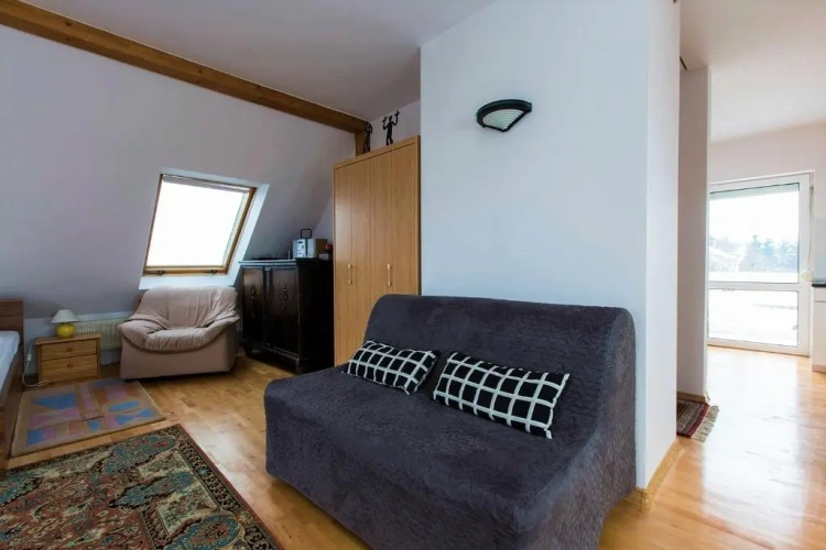 Apartment with balcony