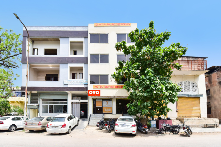 OYO 88736 Hotel Tourist Residency