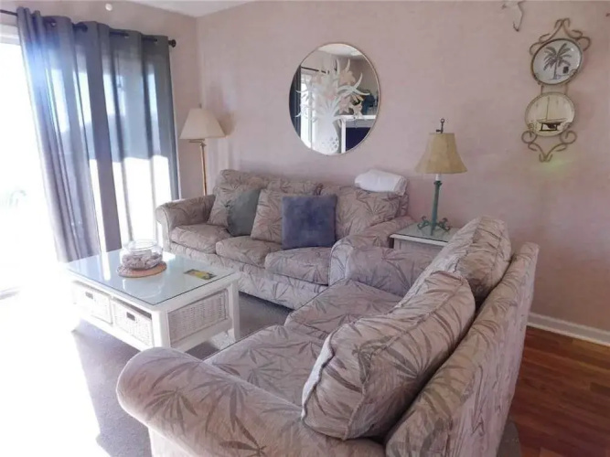 Tilghman Shores D9 2 Br condo by RedAwning