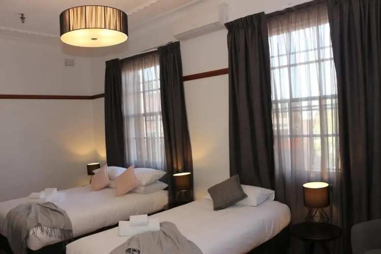 Guildford Hotel