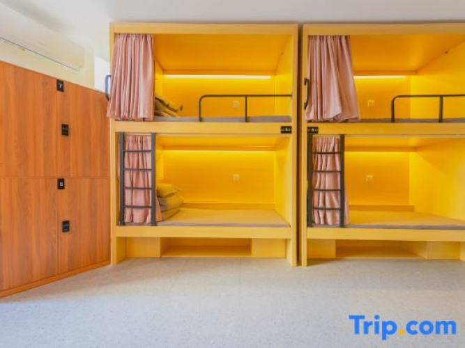 Bed in Dorm (female dorm)